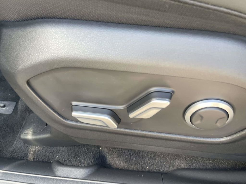 Certified 2026 Hyundai Santa Fe SEL FWD image 12