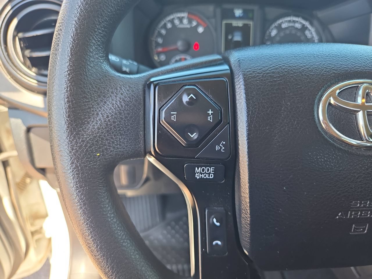 Used 2022 Toyota Tacoma SR w/ SX Package AWD/4WD image 16