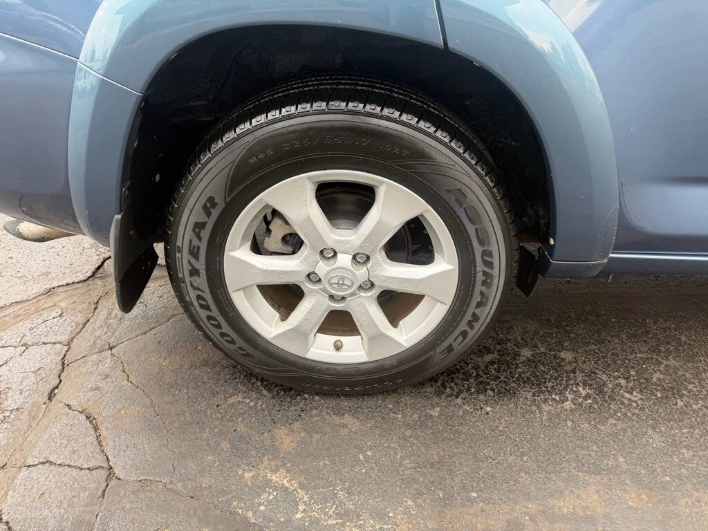Used 2010 Toyota RAV4 Limited image 9