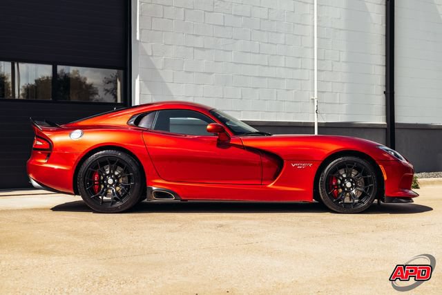 Used 2015 Dodge Viper w/ Quick Order Package 22J GT RWD image 10