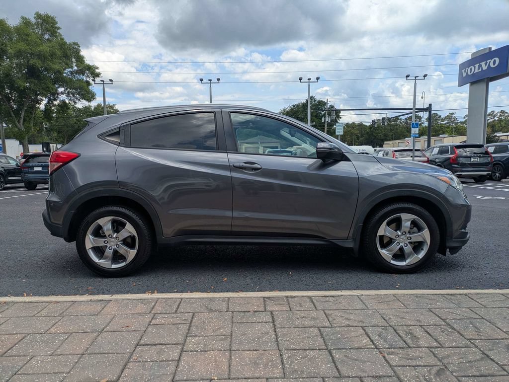 Used 2017 Honda HR-V EX-L image 7