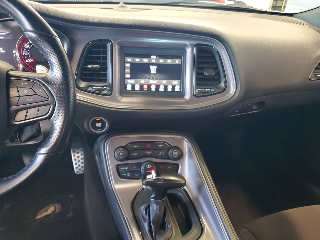Used 2023 Dodge Challenger R/T image 26