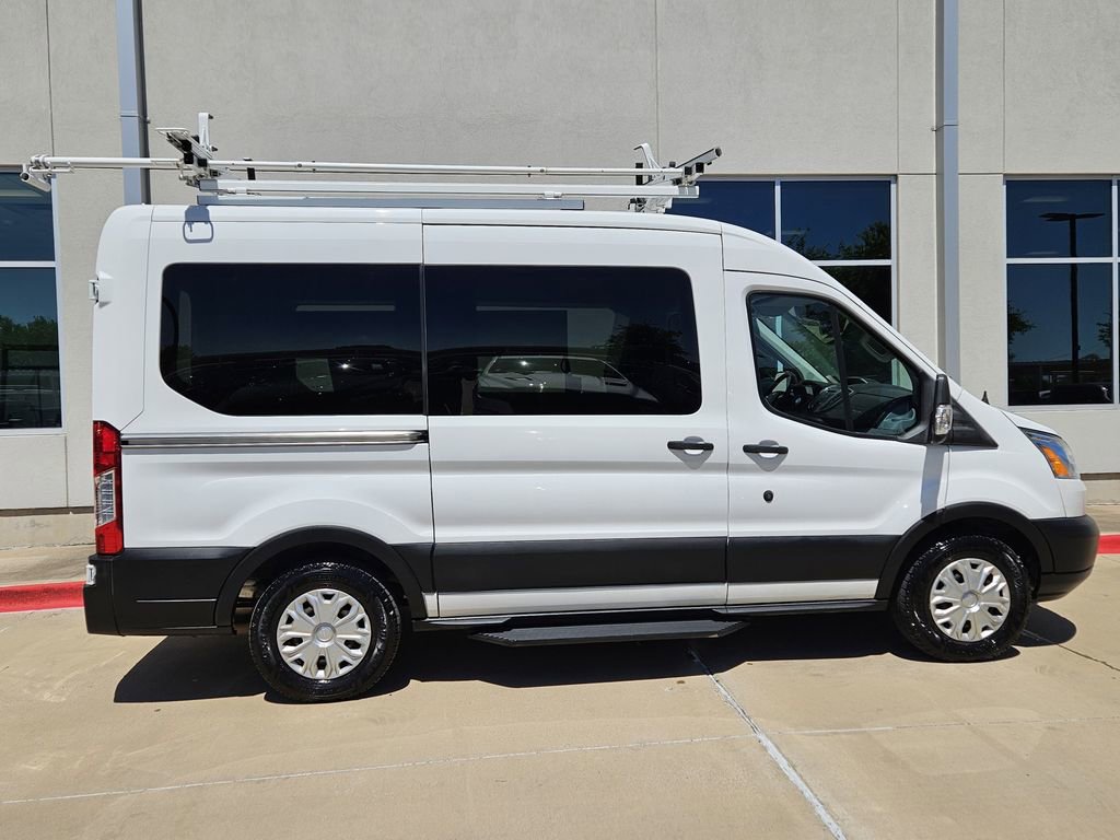 Used 2019 Ford Transit 150 XLT image 3