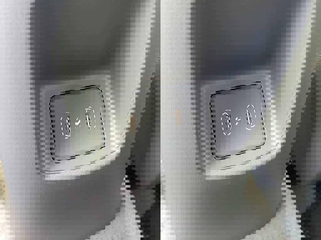 New 2026 Hyundai Elantra SEL Sport Premium image 12