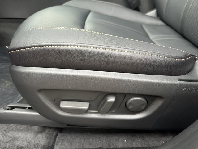 New 2025 MAZDA CX-90 Plug-In Hybrid w/ Preferred AWD/4WD image 12