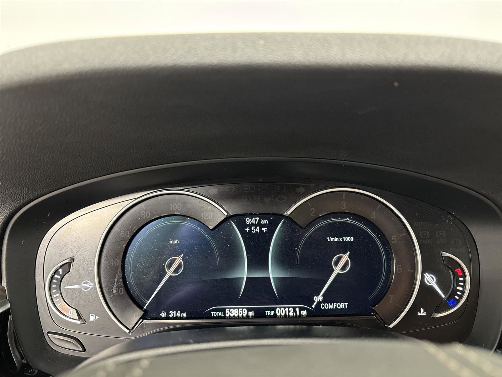 Used 2018 BMW 530i xDrive image 28