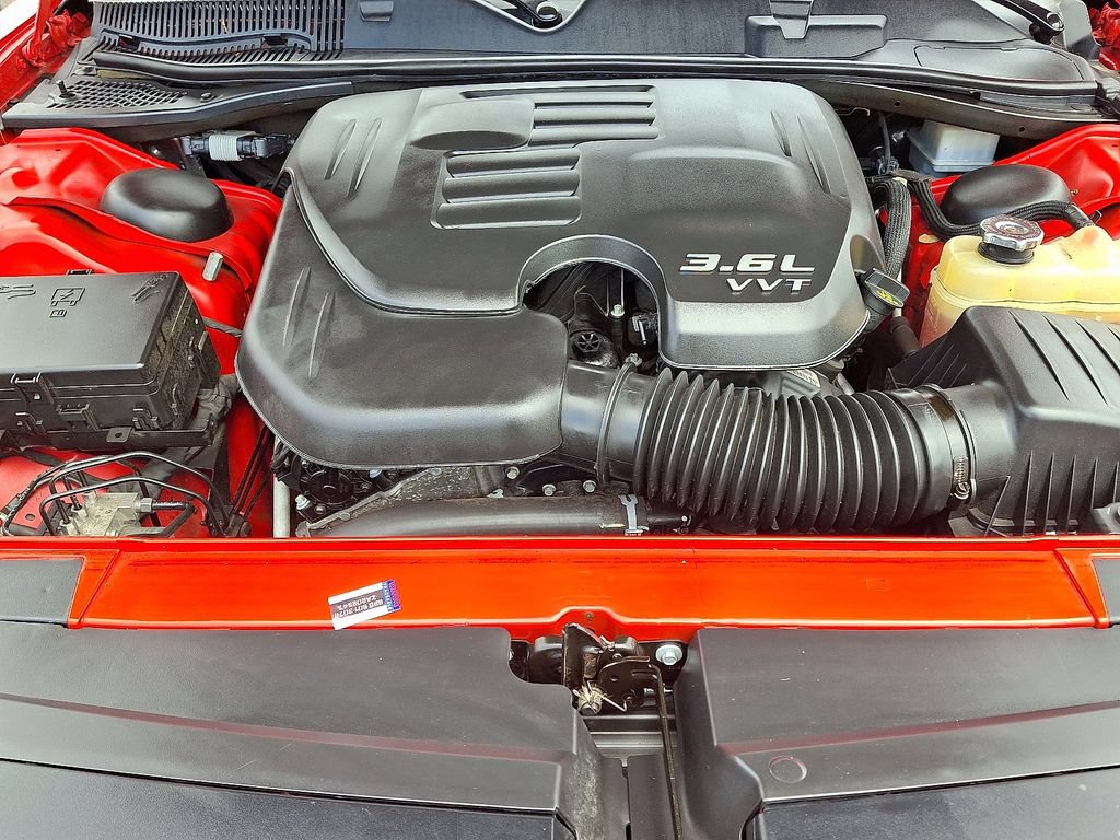 Used 2022 Dodge Challenger GT AWD/4WD image 27