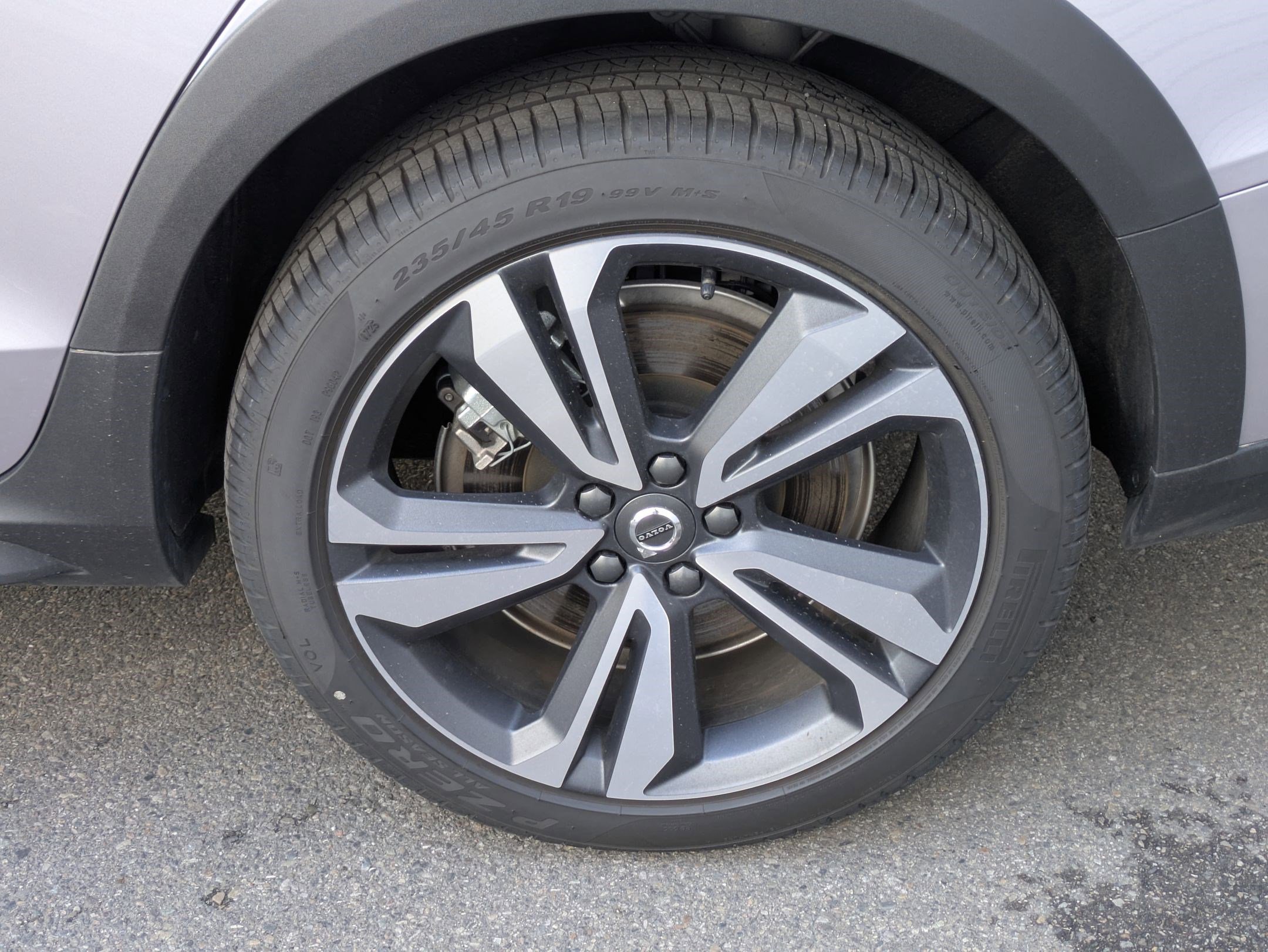 New 2026 Volvo V60 B5 Cross Country Plus w/ Climate Package AWD/4WD image 16