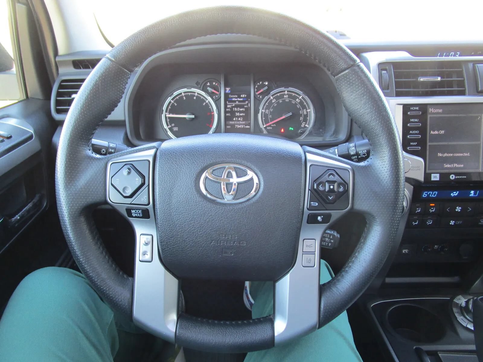 Used 2022 Toyota 4Runner Limited AWD/4WD image 25