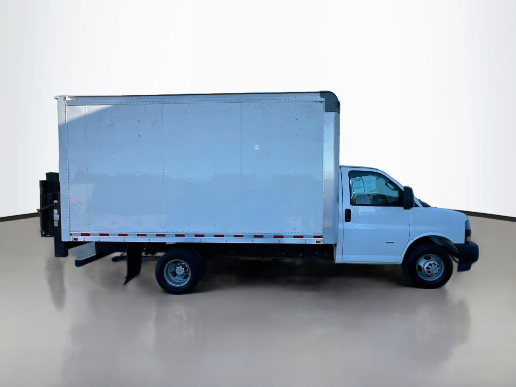 Used 2020 Chevrolet Express 3500 w/ Power Convenience Package RWD image 7