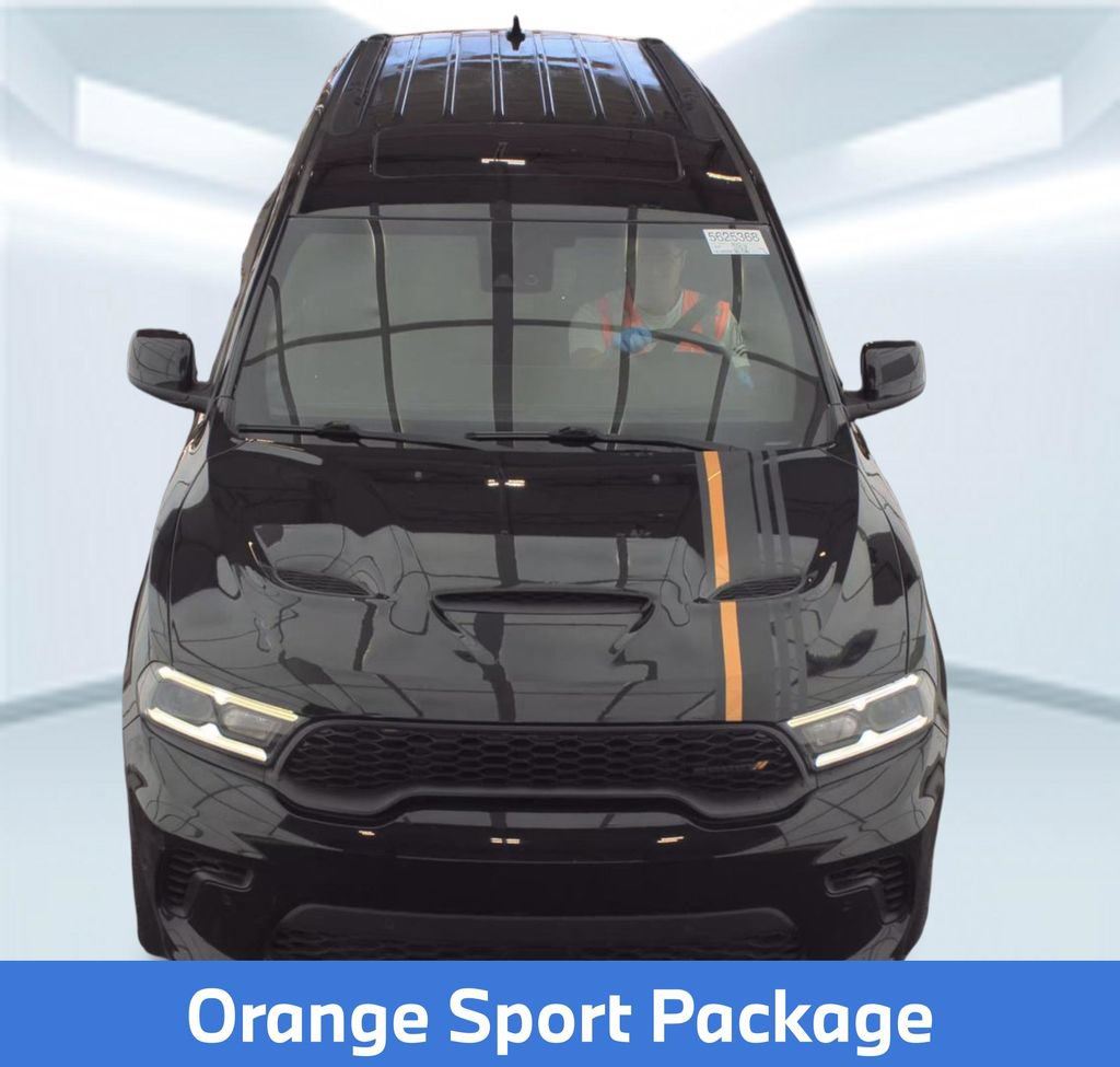 Used 2023 Dodge Durango R/T w/ Hemi Orange Plus Package RWD image 6