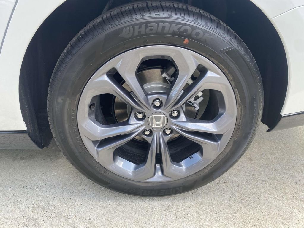 Used 2025 Honda Accord EX-L image 9