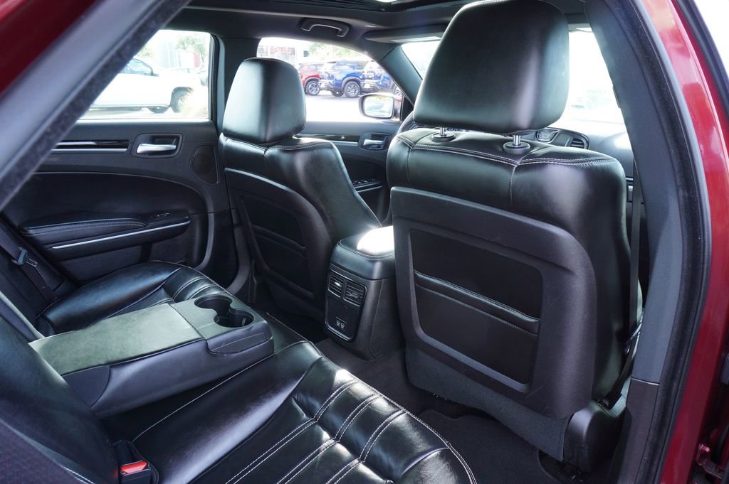 Used 2023 Chrysler 300 S image 10