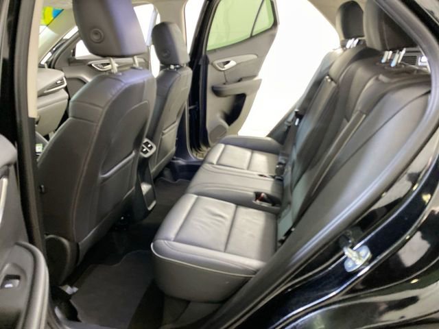 Used 2023 Buick Envision Essence image 28