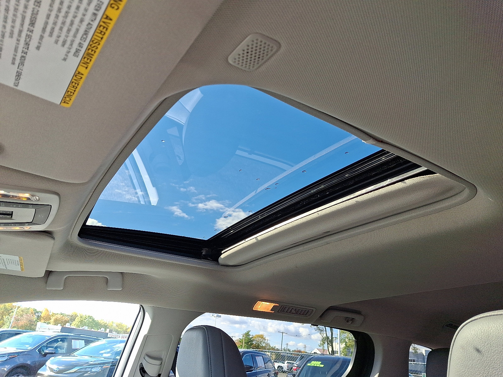 Certified 2024 Toyota Sienna XLE image 15