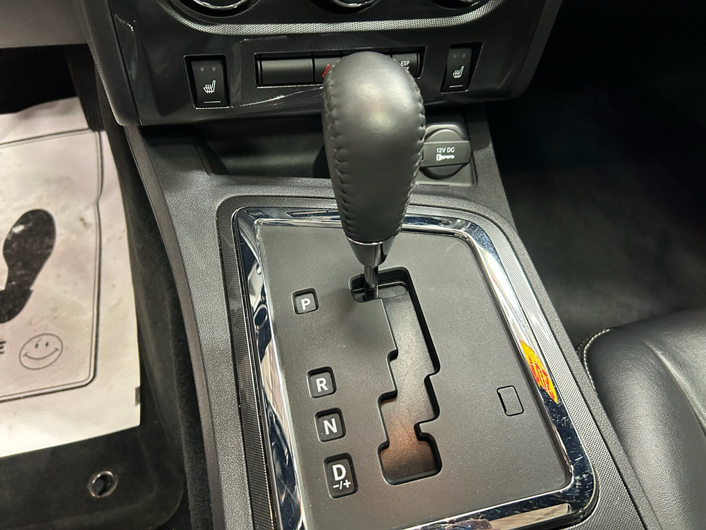 Used 2010 Dodge Challenger R/T RWD image 15