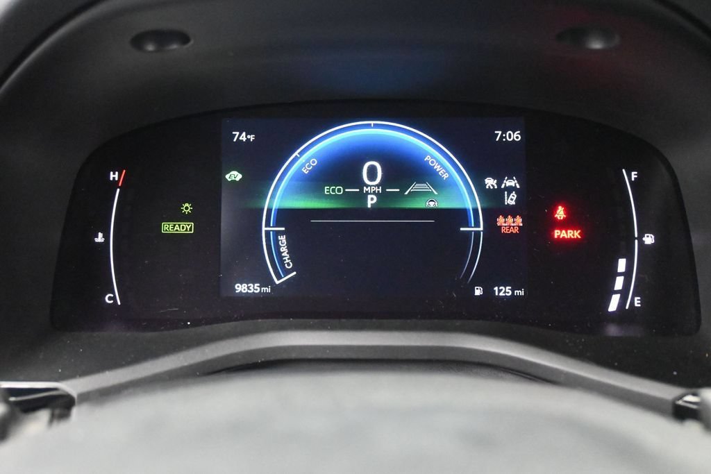 Used 2026 Toyota Camry SE FWD image 13