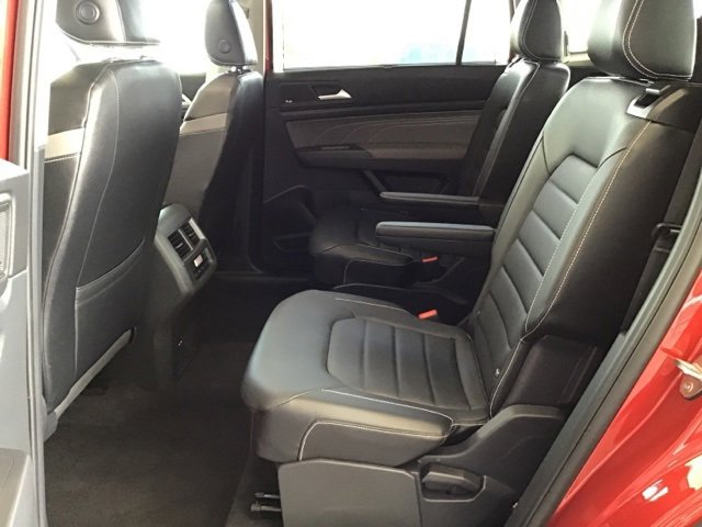 Used 2021 Volkswagen Atlas SEL Premium image 46