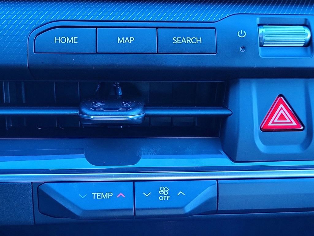 New 2025 Kia K4 GT-Line image 27