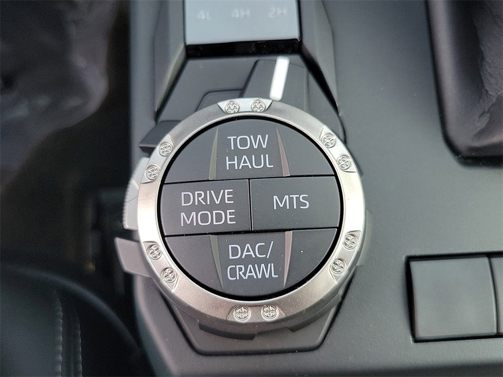 Used 2025 Toyota 4Runner Limited image 14