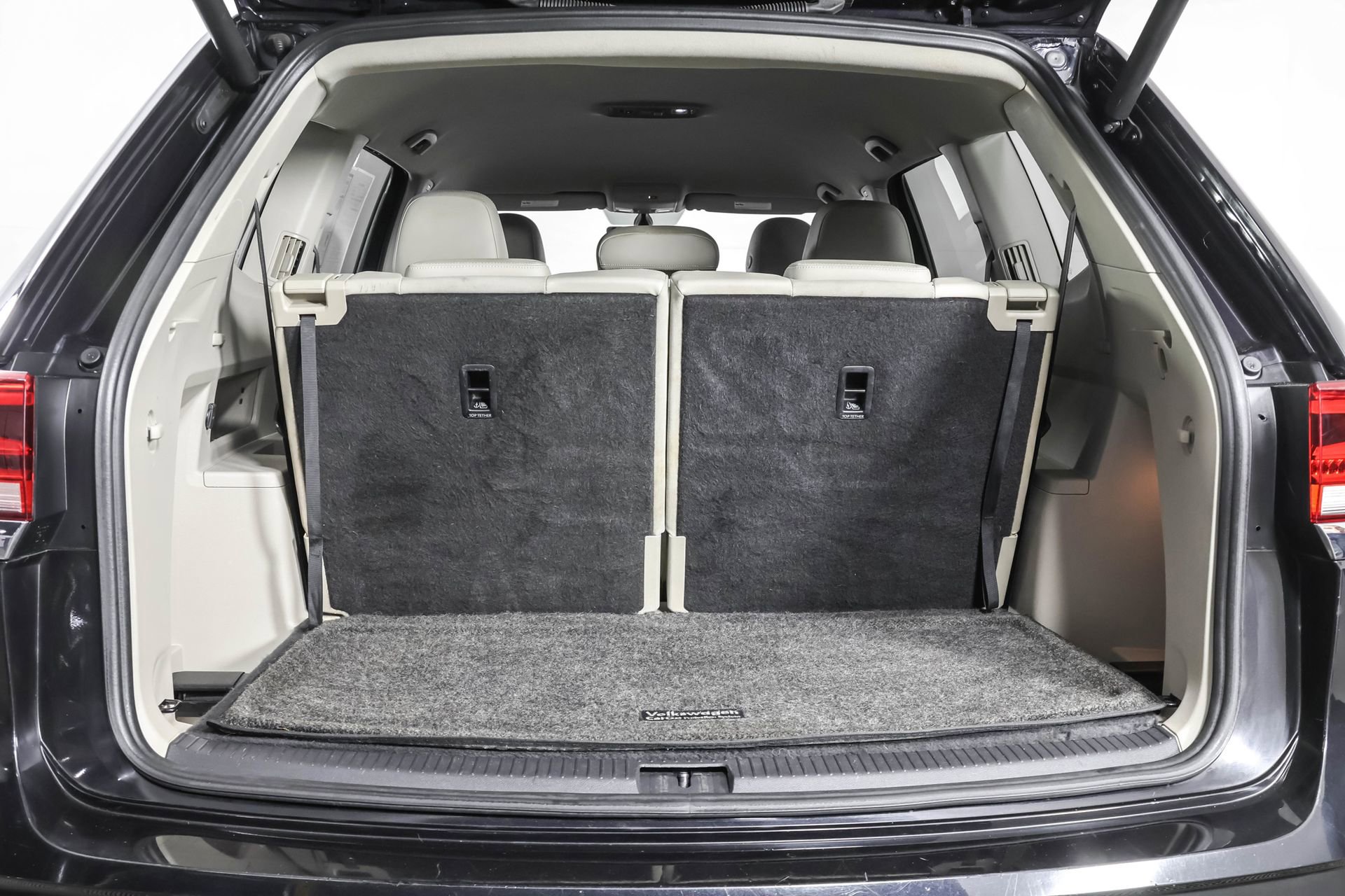 Used 2022 Volkswagen Atlas SE w/ Black Wheel Package image 41