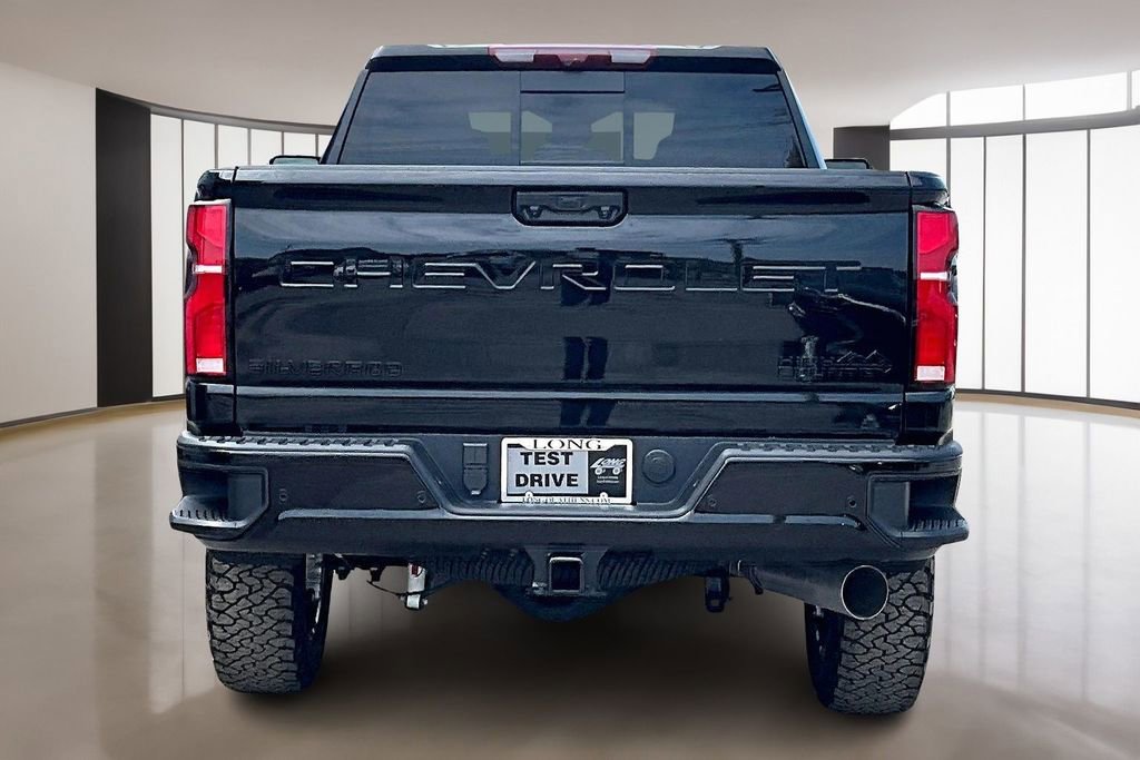 New 2026 Chevrolet Silverado 2500 High Country w/ Midnight Edition image 4
