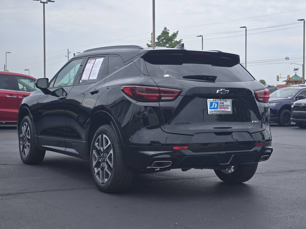 Used 2025 Chevrolet Blazer RS FWD image 5