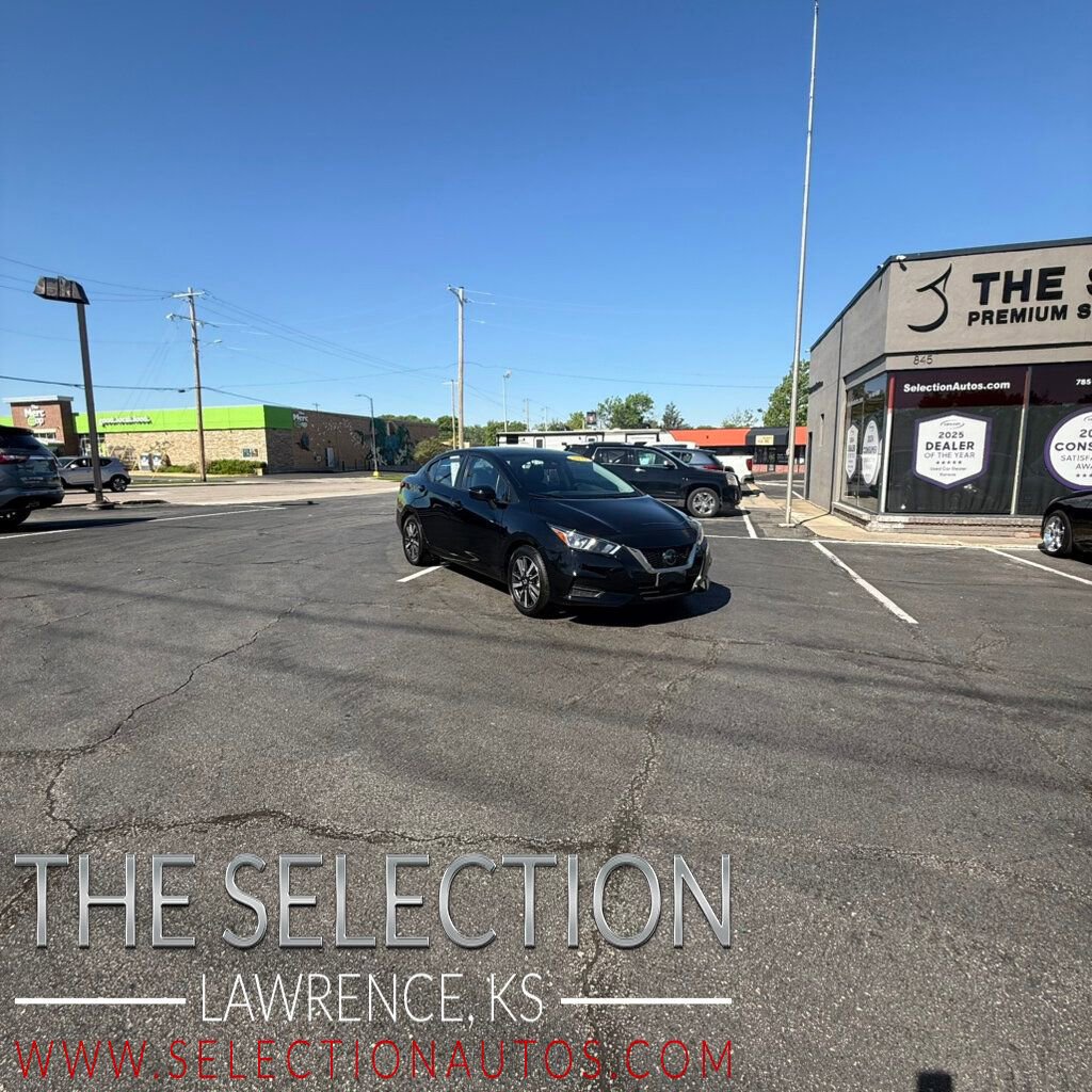 Used 2021 Nissan Versa SV