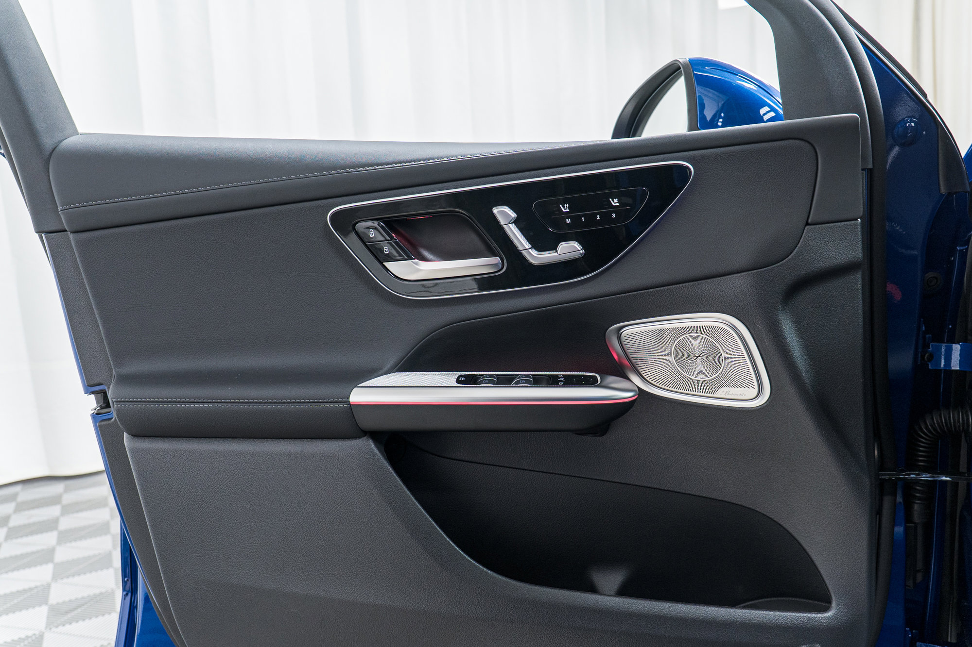 New 2026 Mercedes-Benz GLC 300 4MATIC image 11