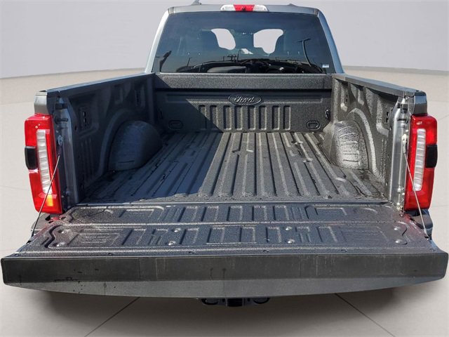 New 2026 Ford F250 4x4 Crew Cab Super Duty image 10