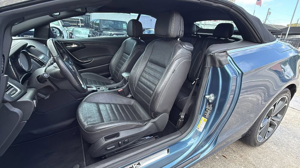 Used 2016 Buick Cascada image 21