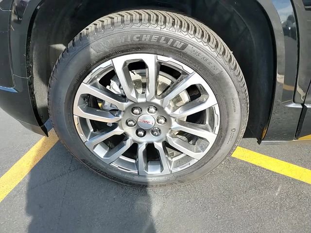 Used 2023 GMC Acadia Denali w/ Denali Ultimate Package image 8