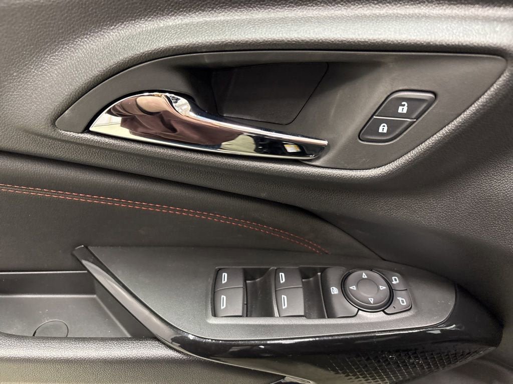 New 2026 Chevrolet Trax RS w/ Driver Confidence Package FWD image 15