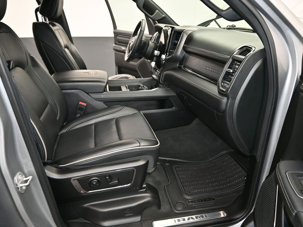 Used 2024 RAM 1500 Limited image 24