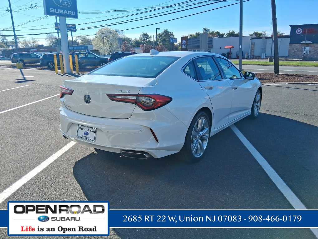 Used 2023 Acura TLX w/ Technology Package image 7