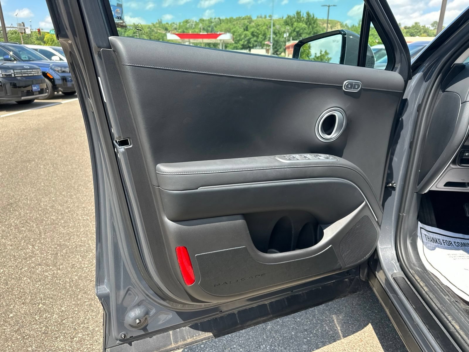 Used 2026 Hyundai Palisade SEL AWD/4WD image 15