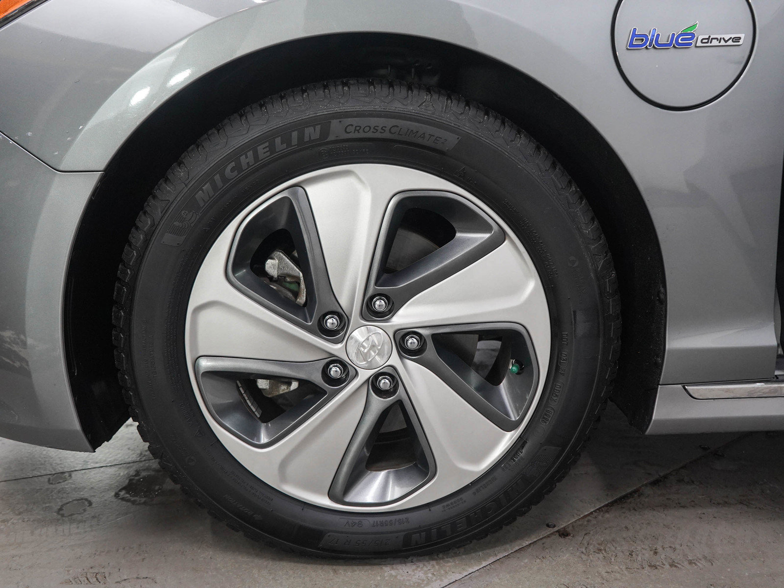 Used 2017 Hyundai Sonata Limited FWD image 29