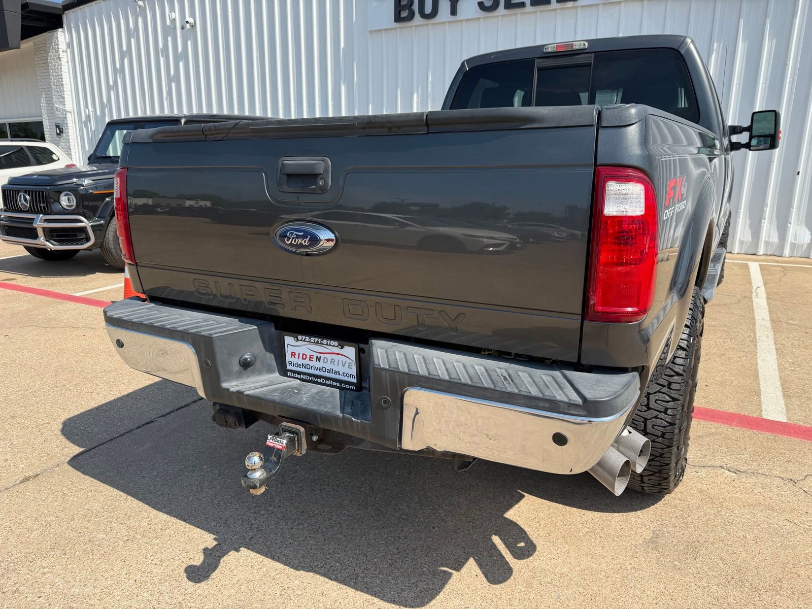 Used 2016 Ford F350 Lariat AWD/4WD image 6