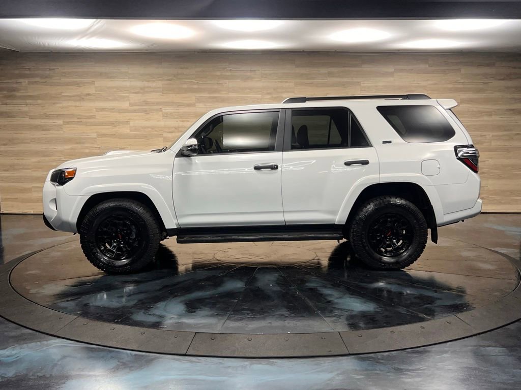 Used 2024 Toyota 4Runner SR5 Premium w/ Moonroof Package RWD image 20