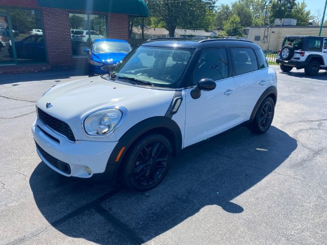 Used 2011 MINI Cooper Countryman S FWD image 1