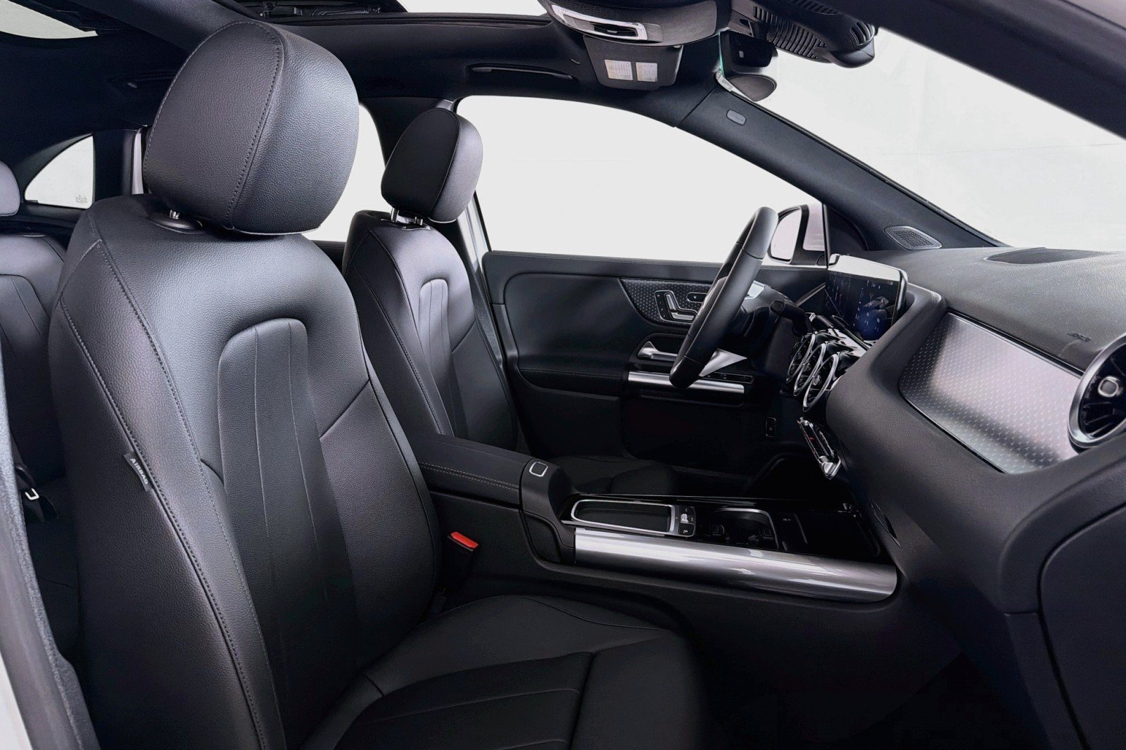 New 2026 Mercedes-Benz GLA 250 image 6