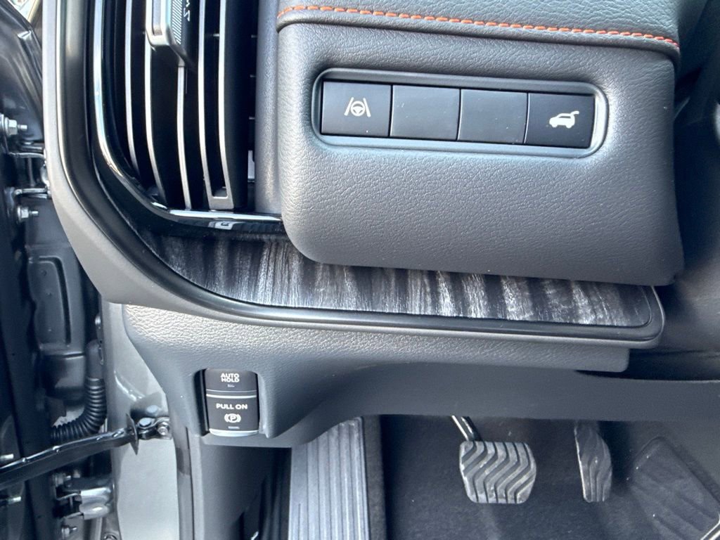 New 2026 Nissan Armada PRO-4X image 27