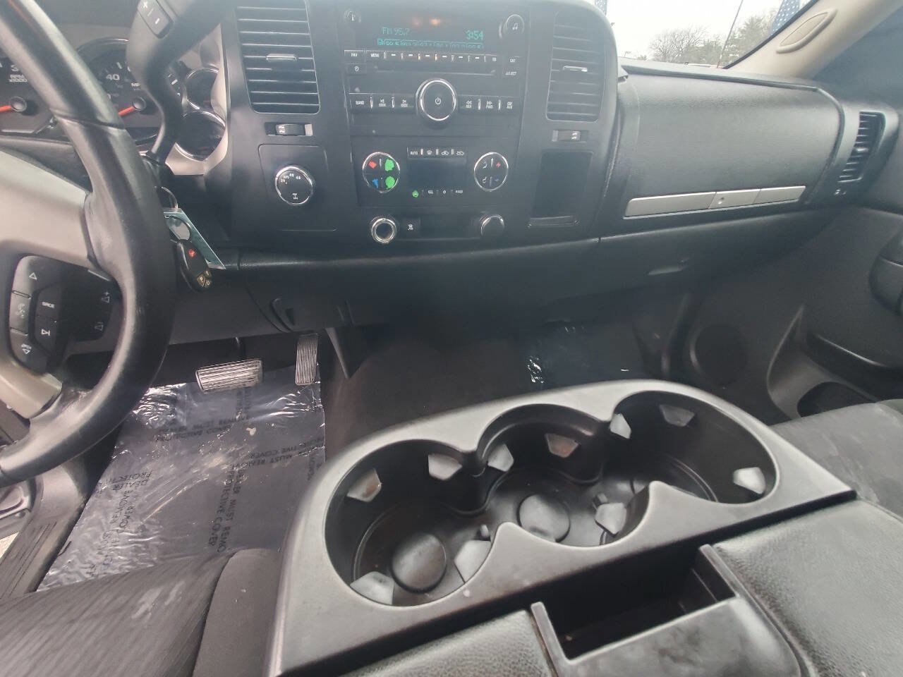 Used 2010 GMC Sierra 1500 SLE w/ Power Pack Plus image 18