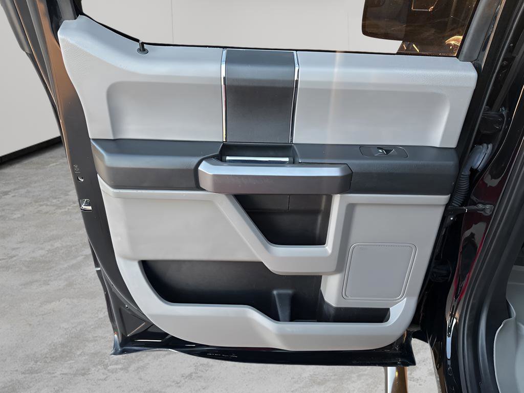 Used 2020 Ford F150 XLT w/ Equipment Group 301A Mid image 17