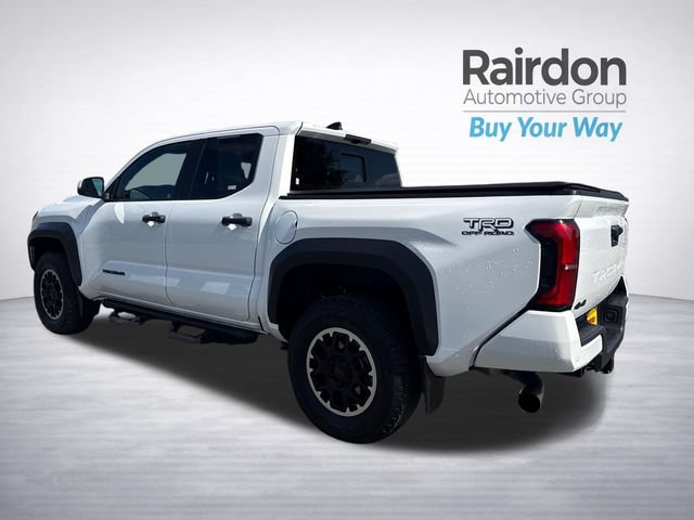 Used 2024 Toyota Tacoma TRD Off-Road w/ TRD Off Road Upgrade Package AWD/4WD image 5