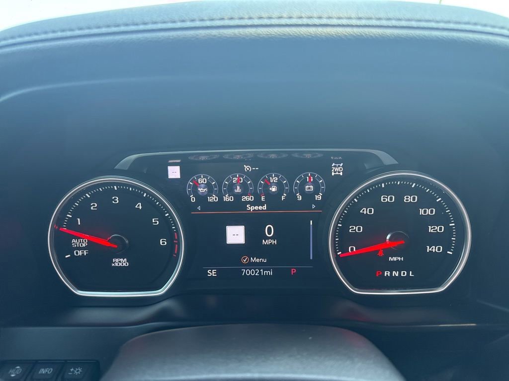 Used 2021 Chevrolet Silverado 1500 High Country w/ Technology Package AWD/4WD image 27