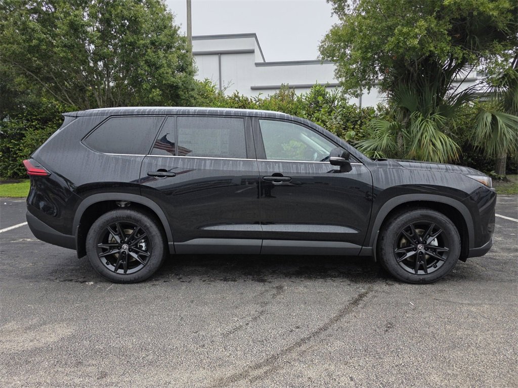 New 2026 Toyota Grand Highlander Limited image 12