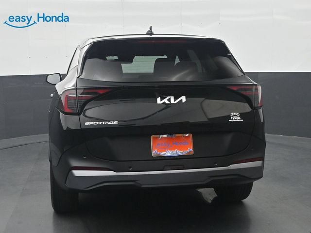 Used 2026 Kia Sportage LX FWD image 6