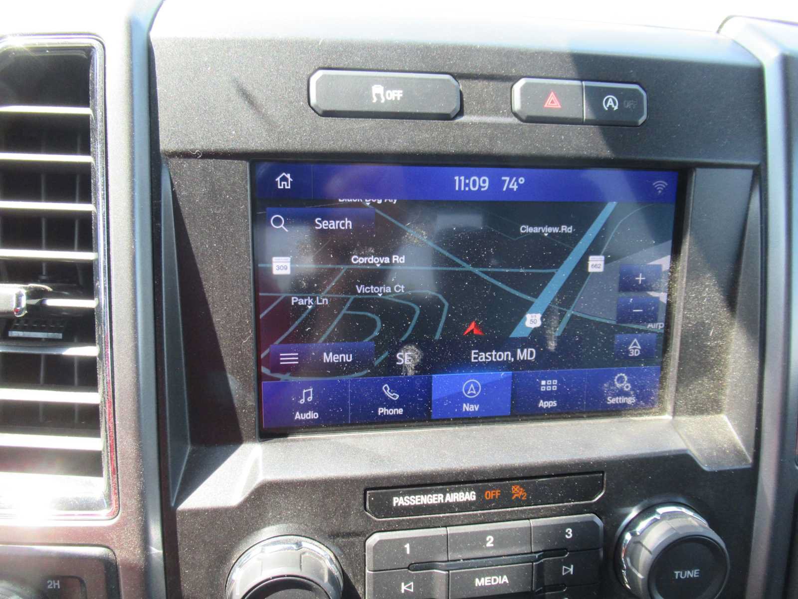Used 2020 Ford F150 XLT w/ Equipment Group 302A Luxury AWD/4WD image 28