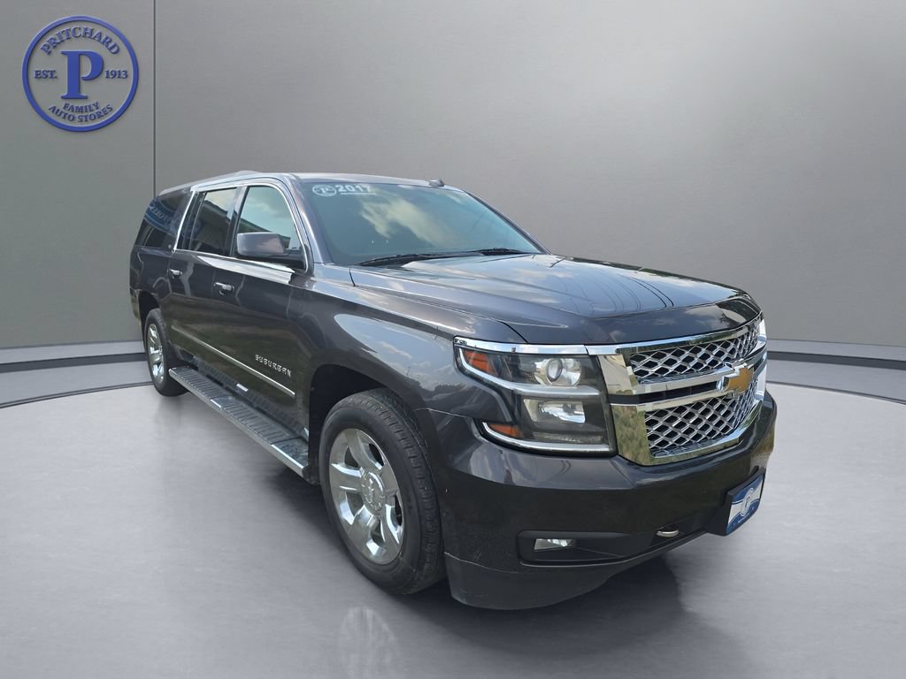 Used 2017 Chevrolet Suburban LT w/ LT Signature Package AWD/4WD image 1